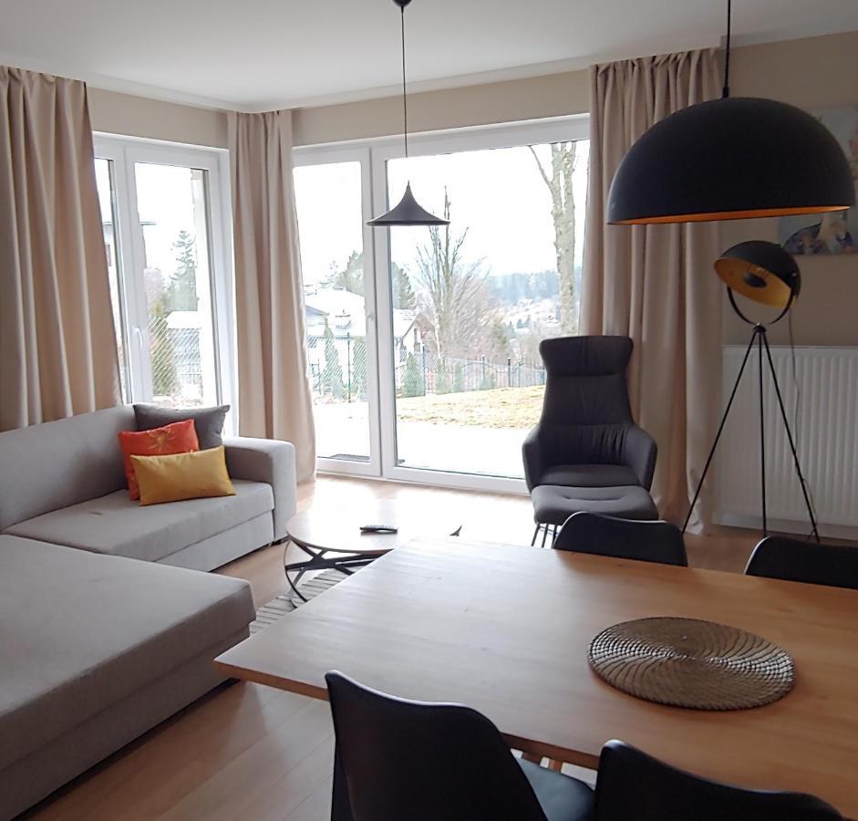 Apartamenty Everysky - Izerska 8 シクラルスカ・ポレンバ エクステリア 写真