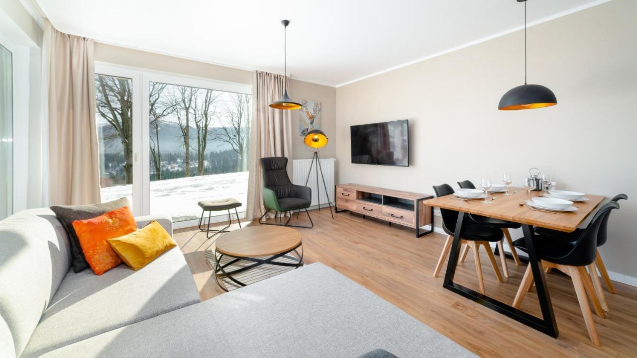 Apartamenty Everysky - Izerska 8 シクラルスカ・ポレンバ エクステリア 写真