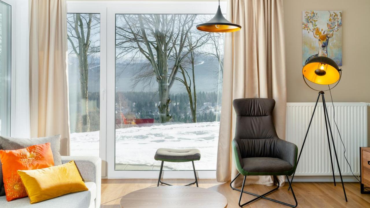 Apartamenty Everysky - Izerska 8 シクラルスカ・ポレンバ エクステリア 写真